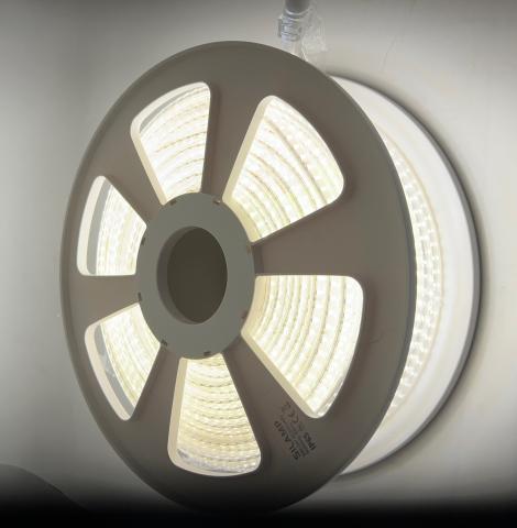 Bobina de Tira LED 50m Slim 220V 400W IP65 Ideal para IluminaciÃ³n Exterior