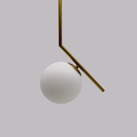 Lampada a sospensione metallo dorato con sfera in vetro bianco satinato V711