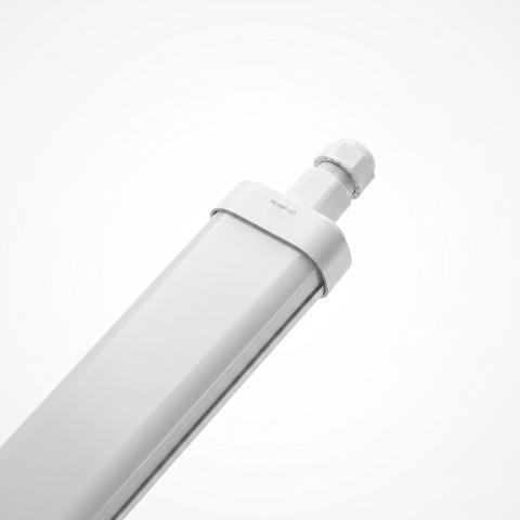 Plafoniera LED stagna 60w 220V 150 cm IP65 collegabile in serie P58-60W-IP65